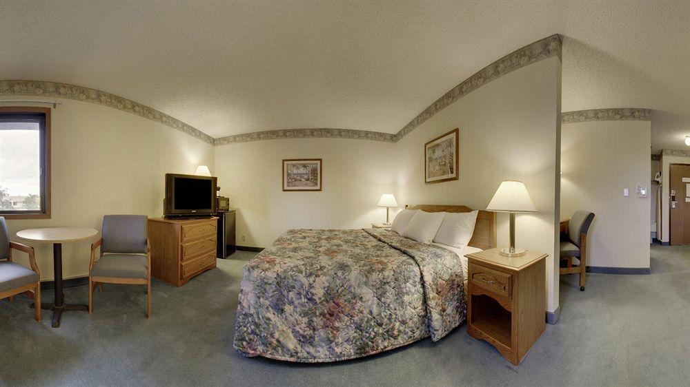 Super 8 By Wyndham Green Bay Near Stadium Exteriér fotografie