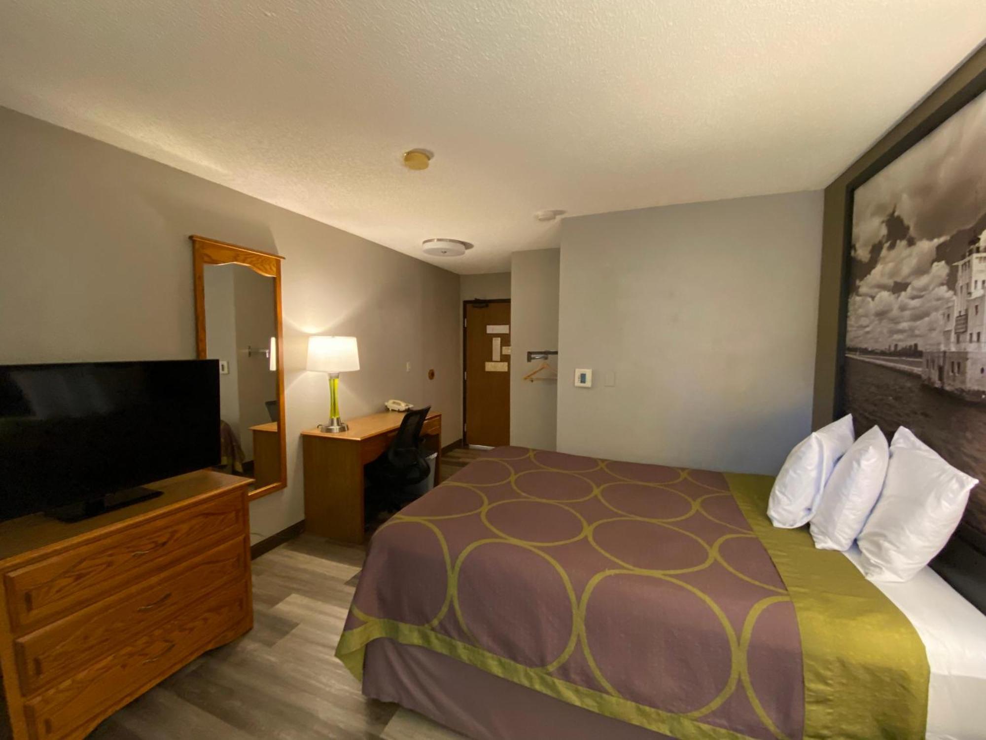 Super 8 By Wyndham Green Bay Near Stadium Exteriér fotografie